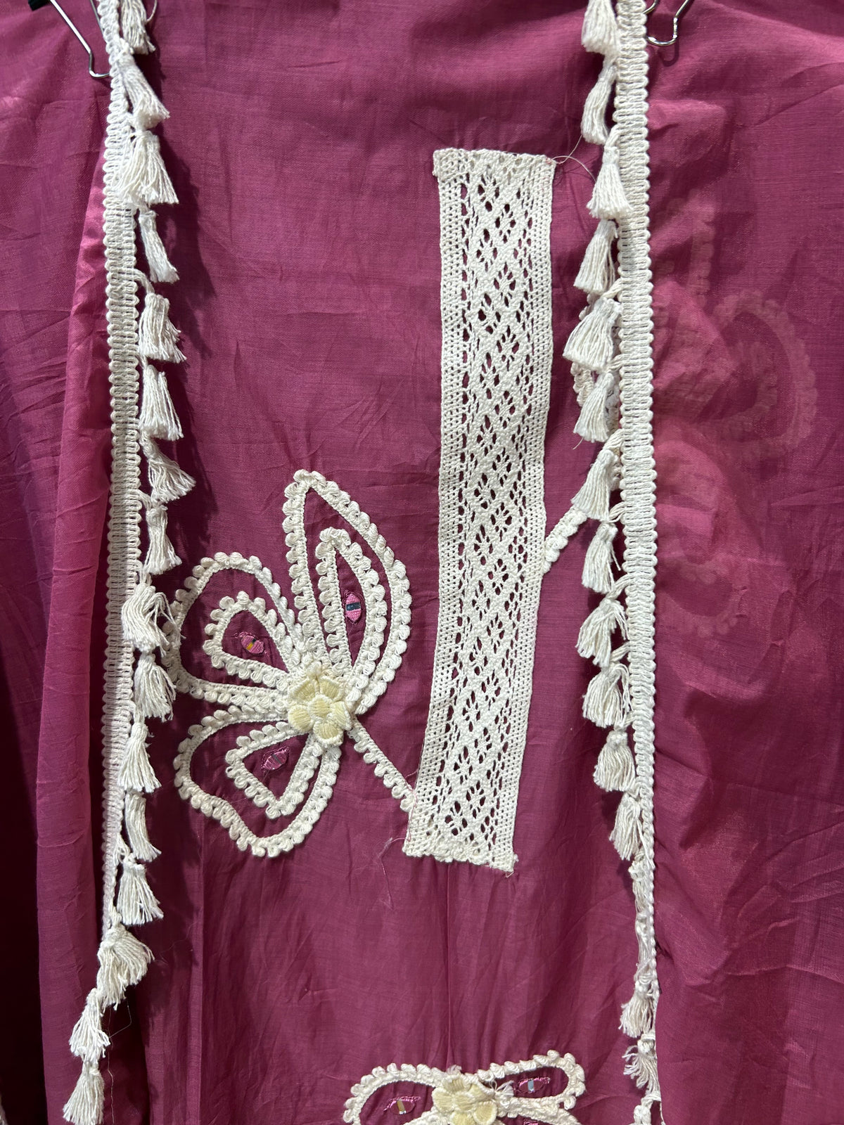 unstitched material