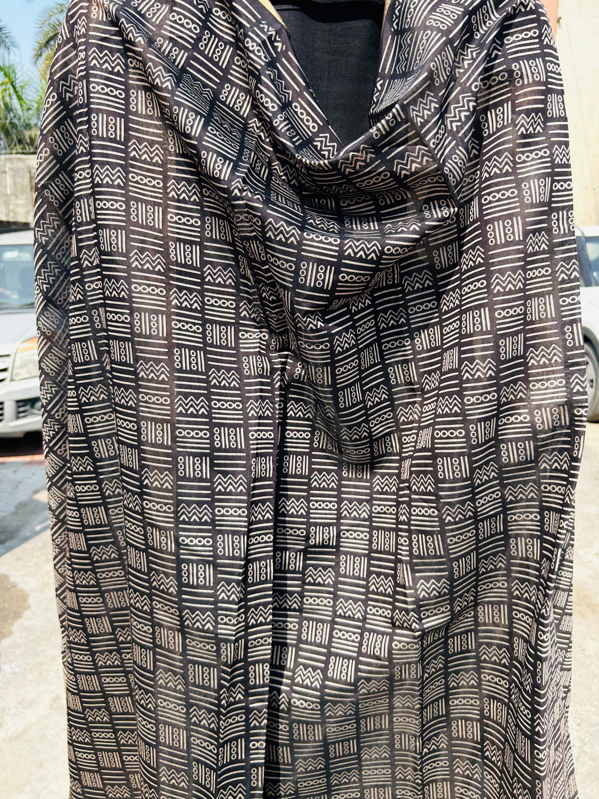 UNSTITCHED SUIT - ADA