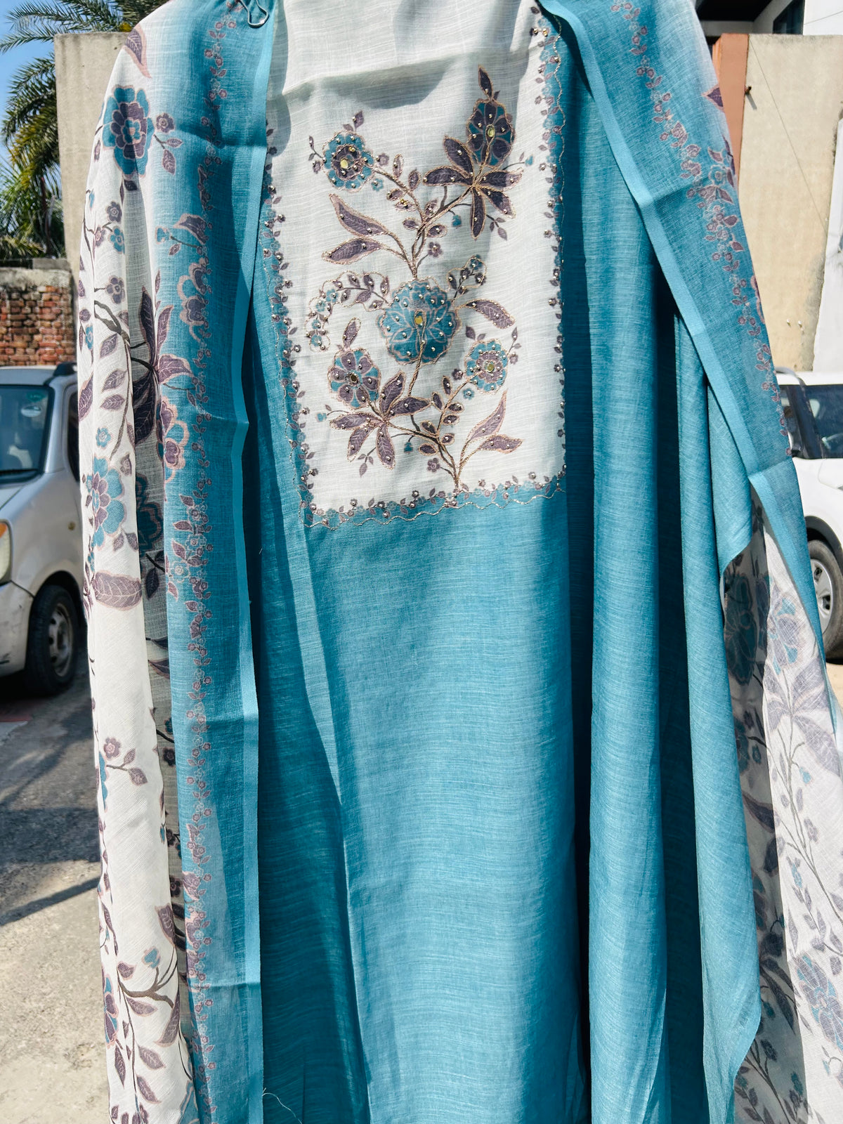 UNSTITCHED SUIT - AILA