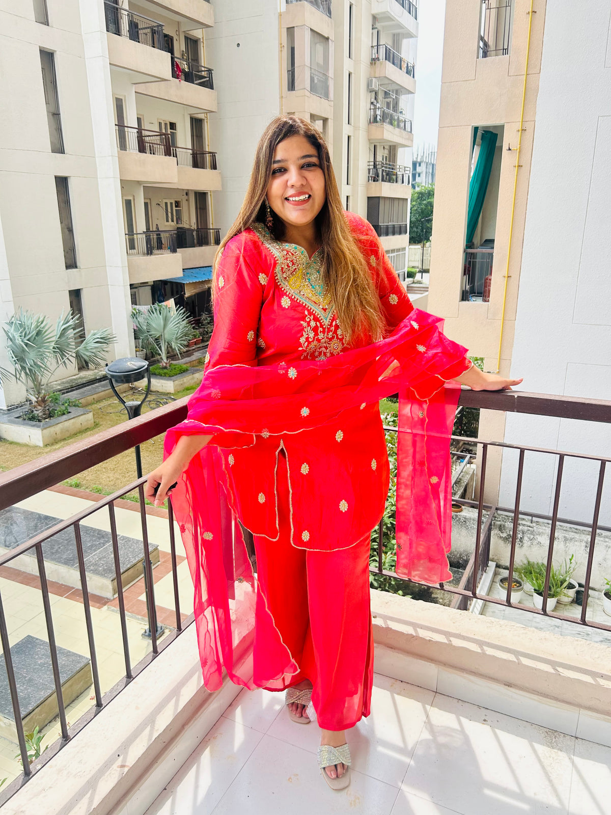 PARTY WEAR SUIT