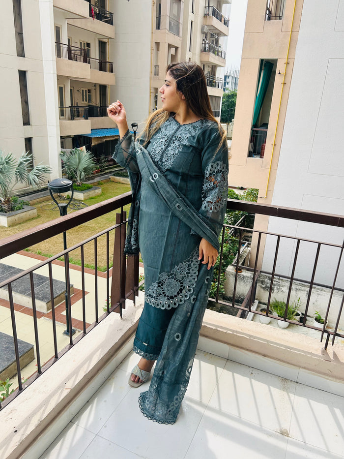 PARTY WEAR SUIT