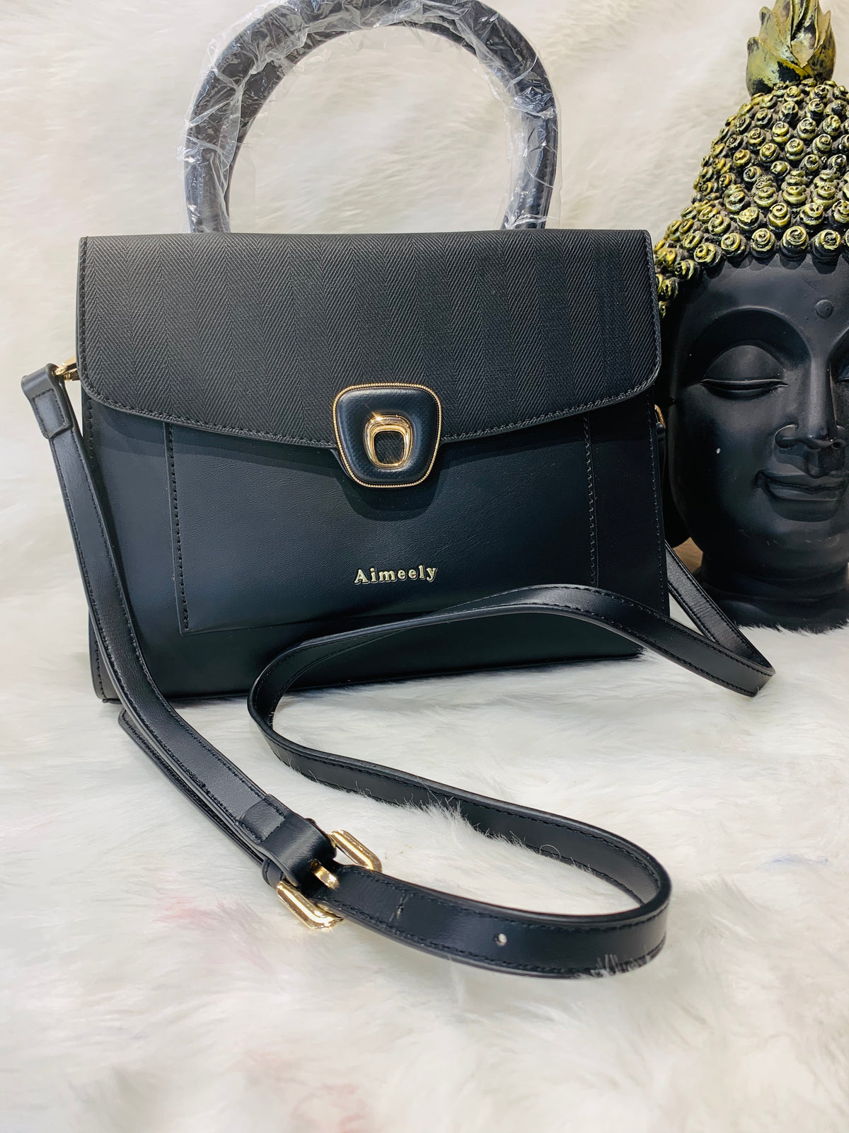 HANDBAG