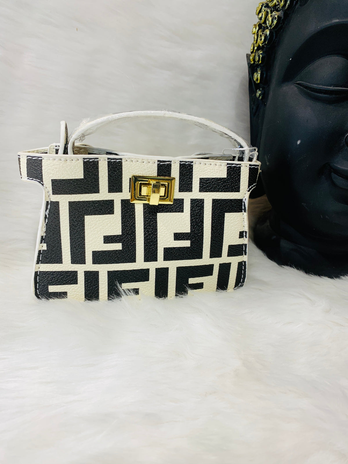 HANDBAG