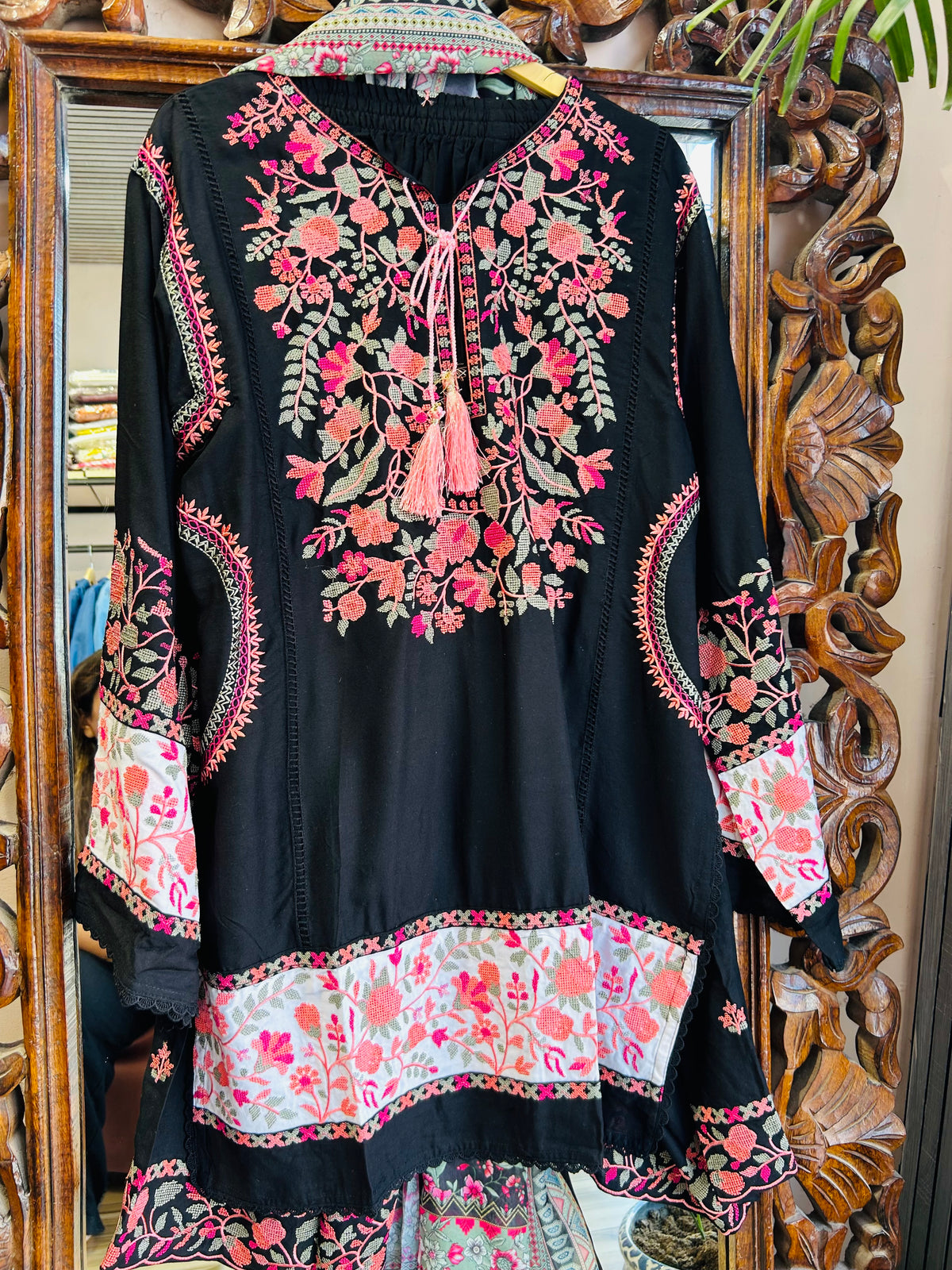 PARTY WEAR SUIT