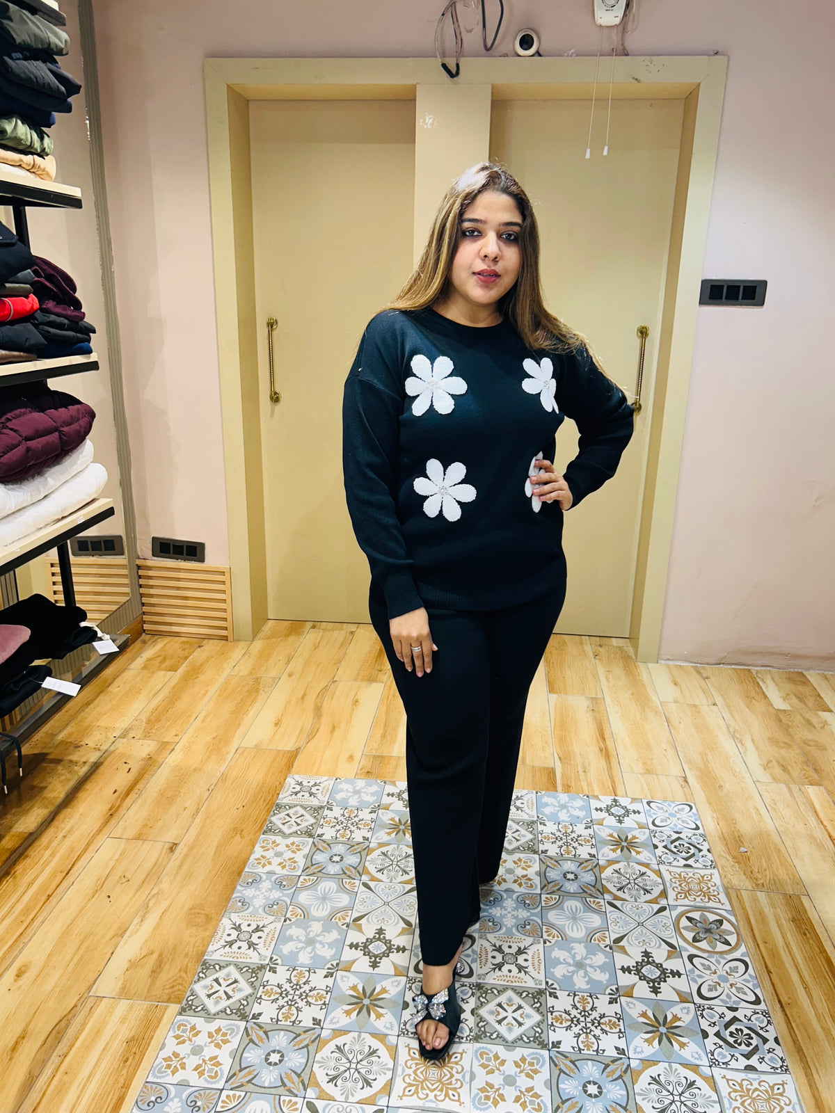 '' NORA'' TWO PEICE SET