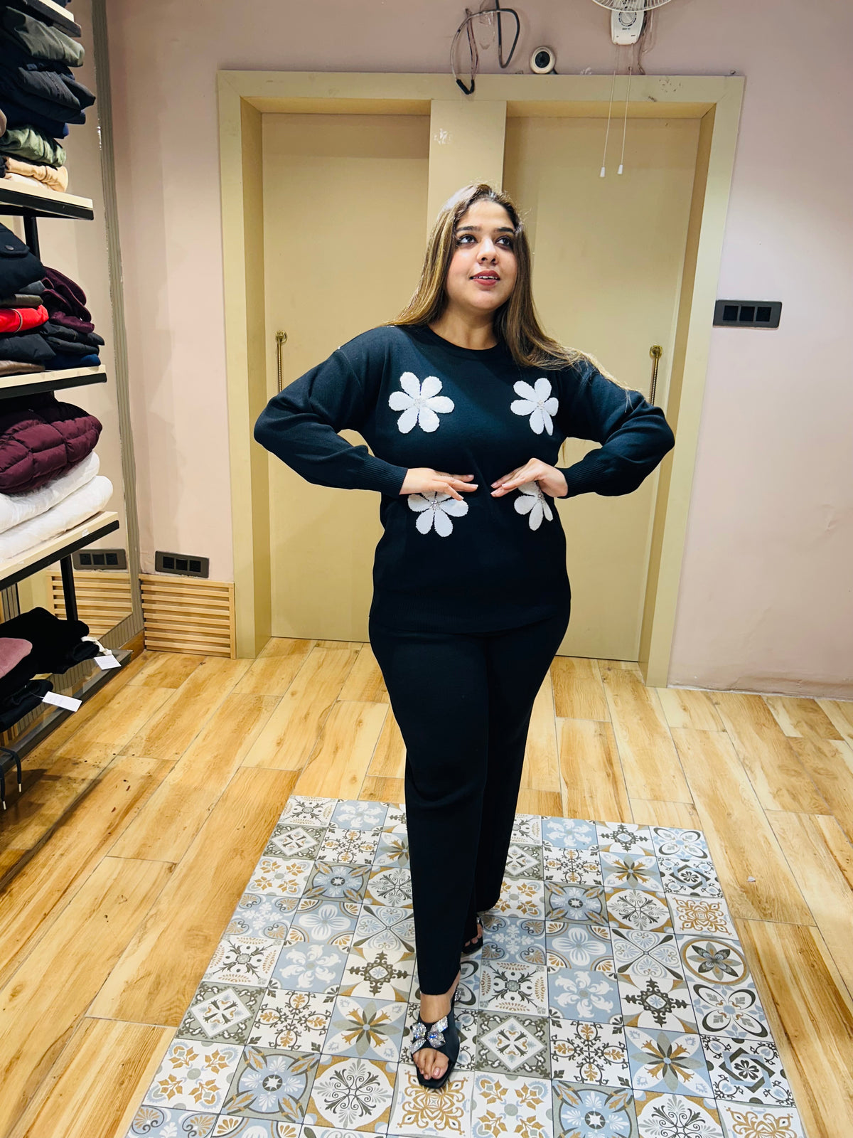 '' NORA'' TWO PEICE SET