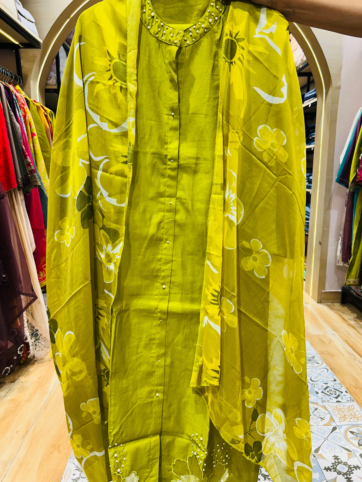 Party wear suit