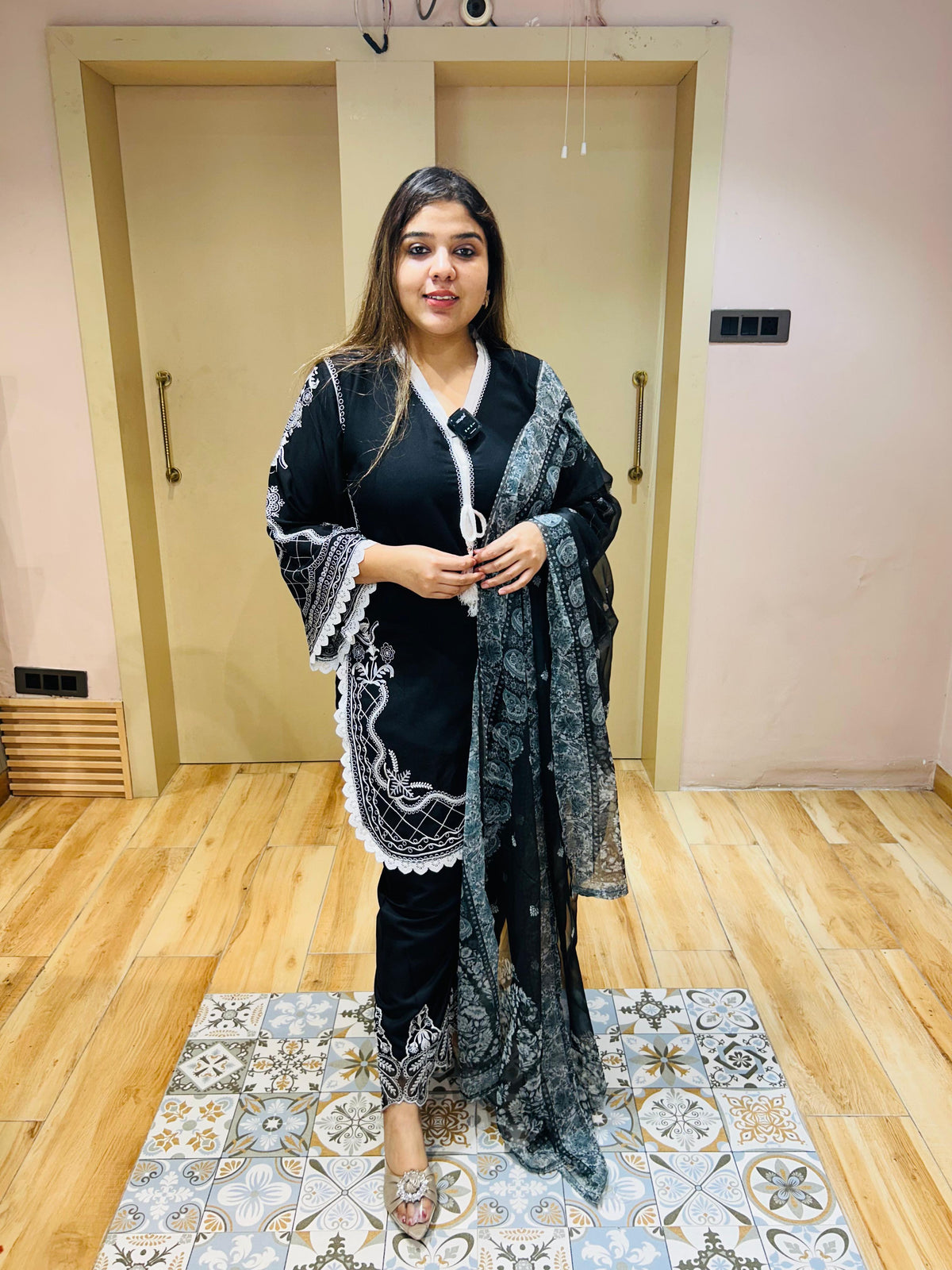 PARTY WEAR SUIT - VINA